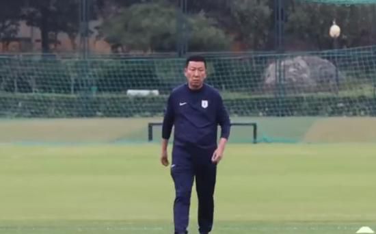 午夜女